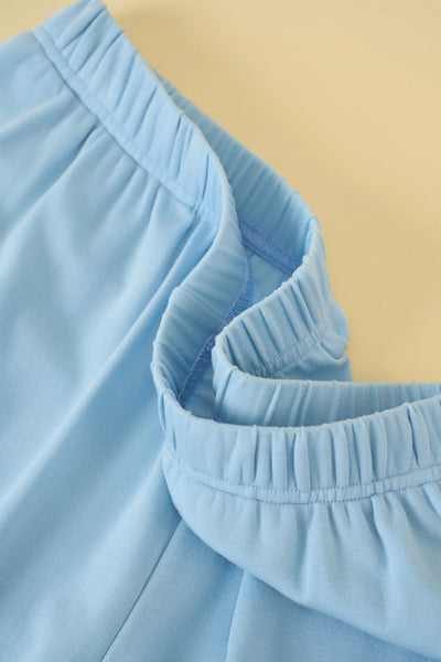 Cotton, Silk, Bamboo, Modal, or Lyocell? Choosing the Right Fabric for Year-Round Tropical Sleep